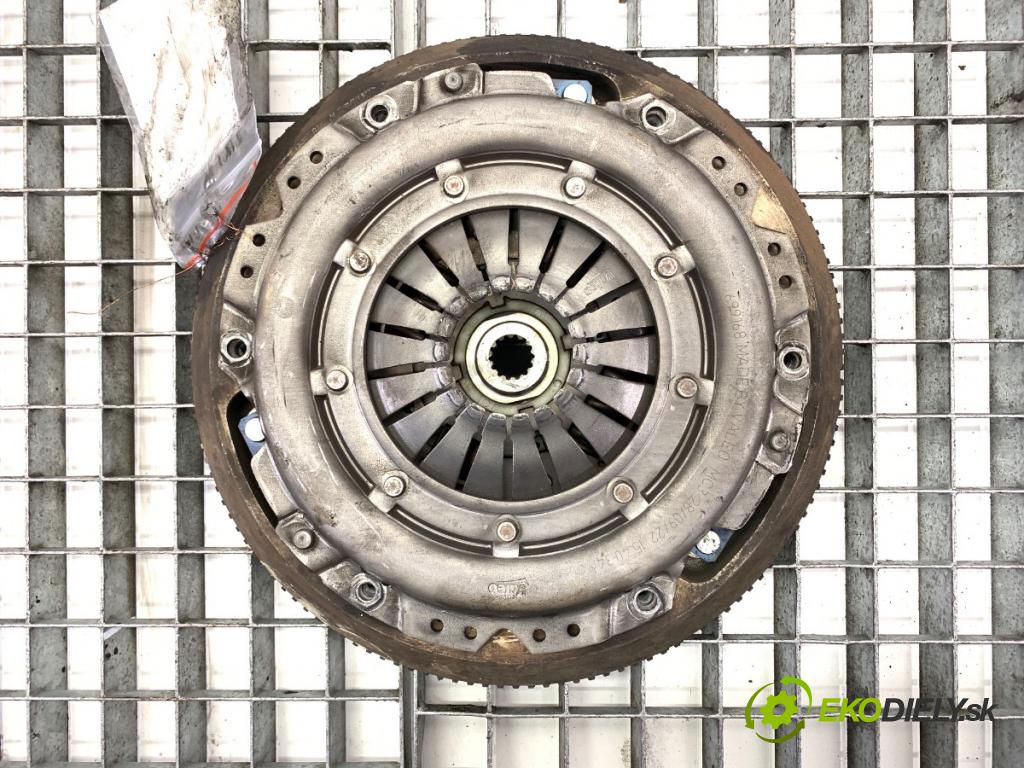 OPEL ZAFIRA B nadwozie wielkoprzestrzenne (MPV) 2005 77 kW 1.6 (M75) 1598 Spojková sada (bez ložiska) 689788 699168 (Spojková sada)