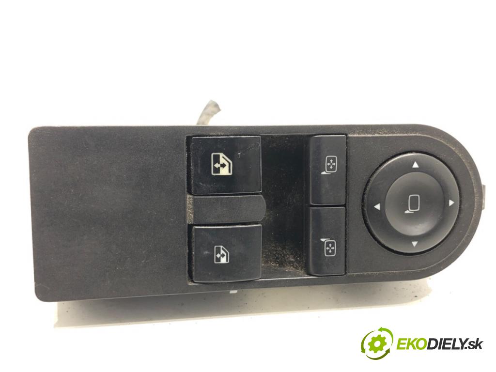 OPEL ZAFIRA B nadwozie wielkoprzestrzenne (MPV) 2005 77 kW 1.6 (M75) 1598 Prepínač okien 13209203 (Prepínacie páčky pod volantom)
