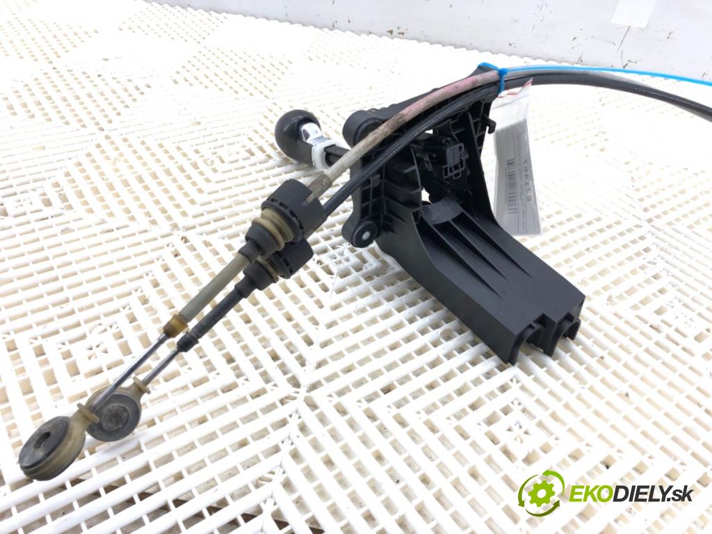 OPEL ZAFIRA B nadwozie wielkoprzestrzenne (MPV) 2005 77 kW 1.6 (M75) 1598 Kulisa 55354140 (Rýchlostná páka (kulisa))