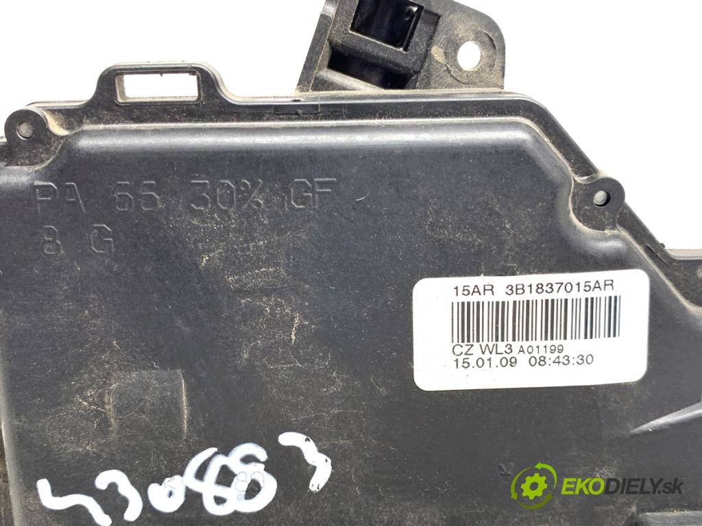SKODA FABIA II liftback 2009 51 kW 1.2 LPG 1198 zámok Dvere ľavy predný 3B1837015AR