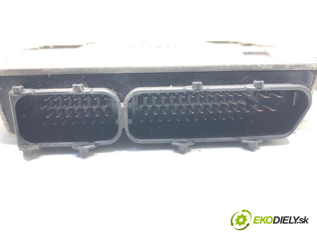 SKODA FABIA II liftback 2009 51 kW 1.2 LPG 1198 riadiaca jednotka Motor 03E906023B (Riadiaca jednotka)