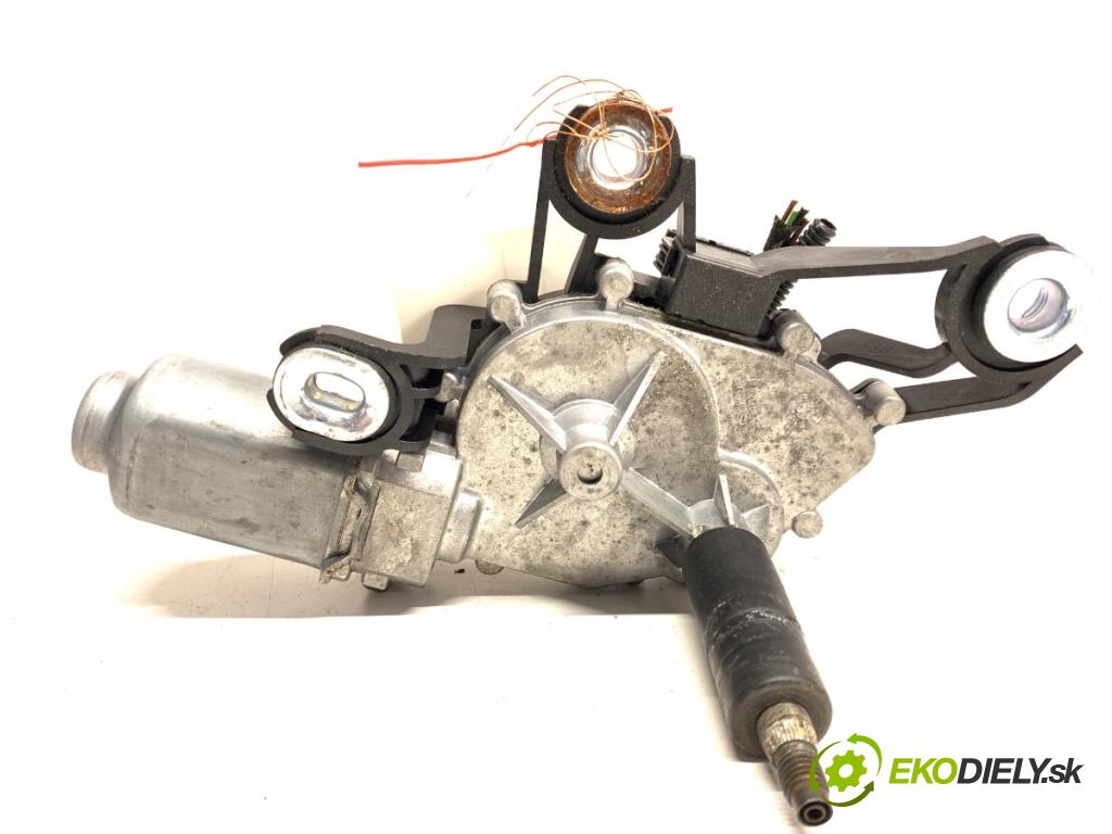 SKODA FABIA II liftback 2009 51 kW 1.2 LPG 1198 Motor stieračov zad 5J7955711A