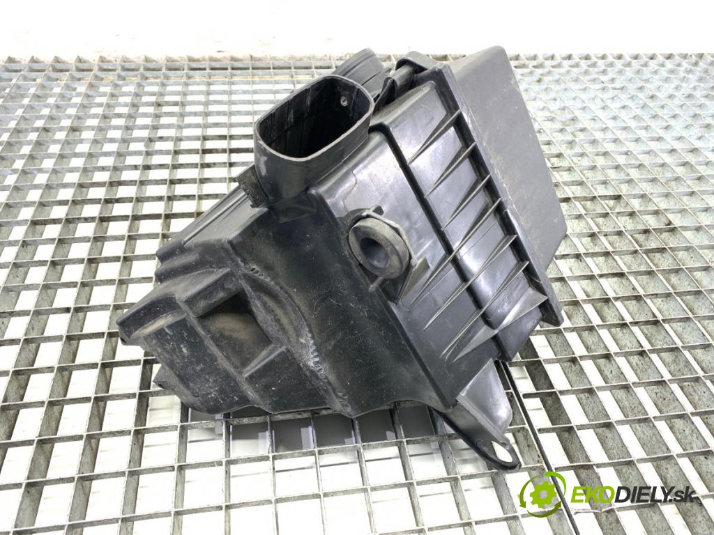 SKODA FABIA II liftback 2009 51 kW 1.2 LPG 1198 Obal filtra vzduchu 6Y0129620 (Obal vzduchového filtra)