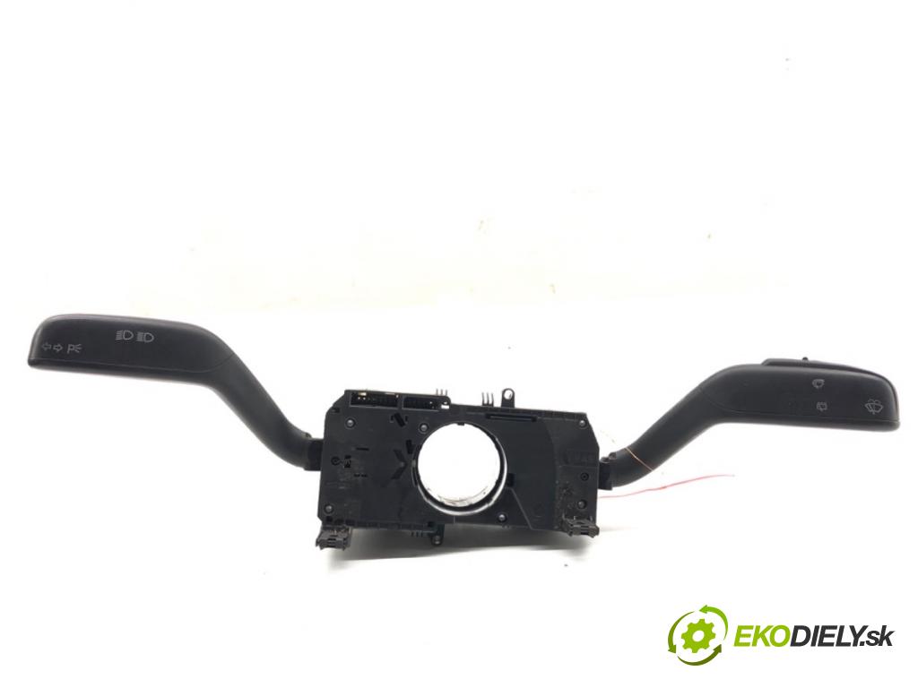 SKODA FABIA II liftback 2009 51 kW 1.2 LPG 1198 Prepínač kombinovaný 7H0953503CQ (Prepínacie páčky pod volantom)