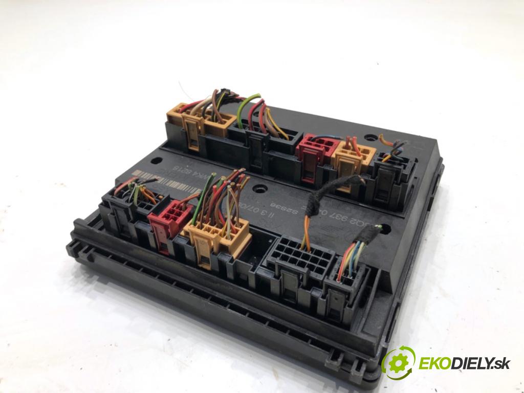 SKODA FABIA II liftback 2009 51 kW 1.2 LPG 1198 Modul komfortu 6Q2937049F (Modul komfortu)