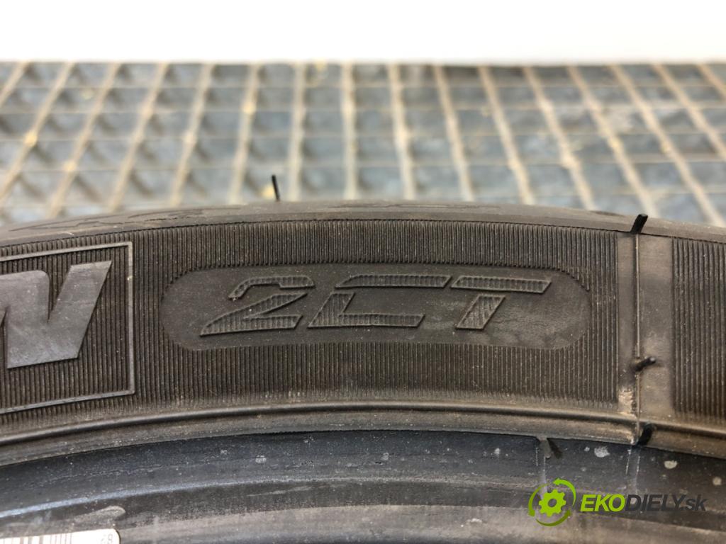 --- ---      PNEUMATIKA: 1X 180/55 ZR17: MICHELIN dialkové Road 4