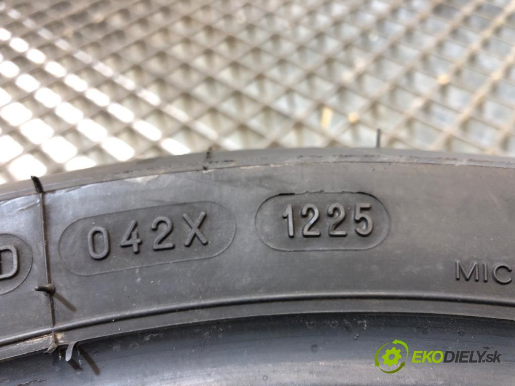 --- ---      PNEUMATIKA: 1X 180/55 ZR17: MICHELIN dialkové Road 4