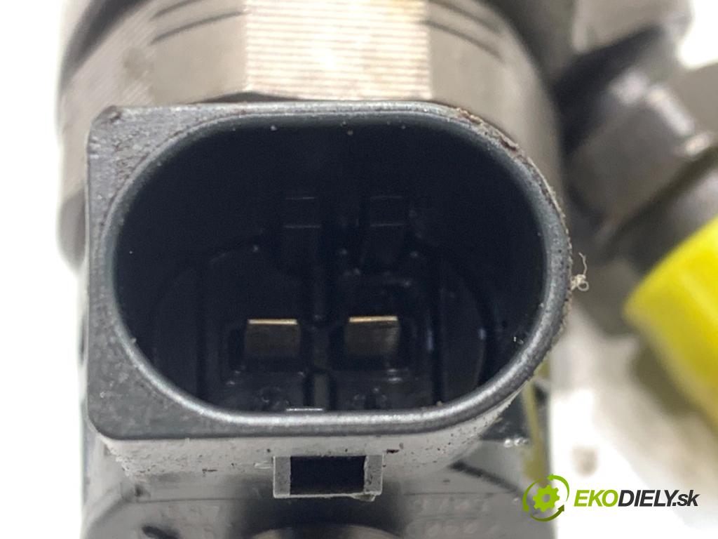 BMW F32 coupe 2014 135 kW 420 d xDrive 1995 Vstrekovacie ventily 7810702