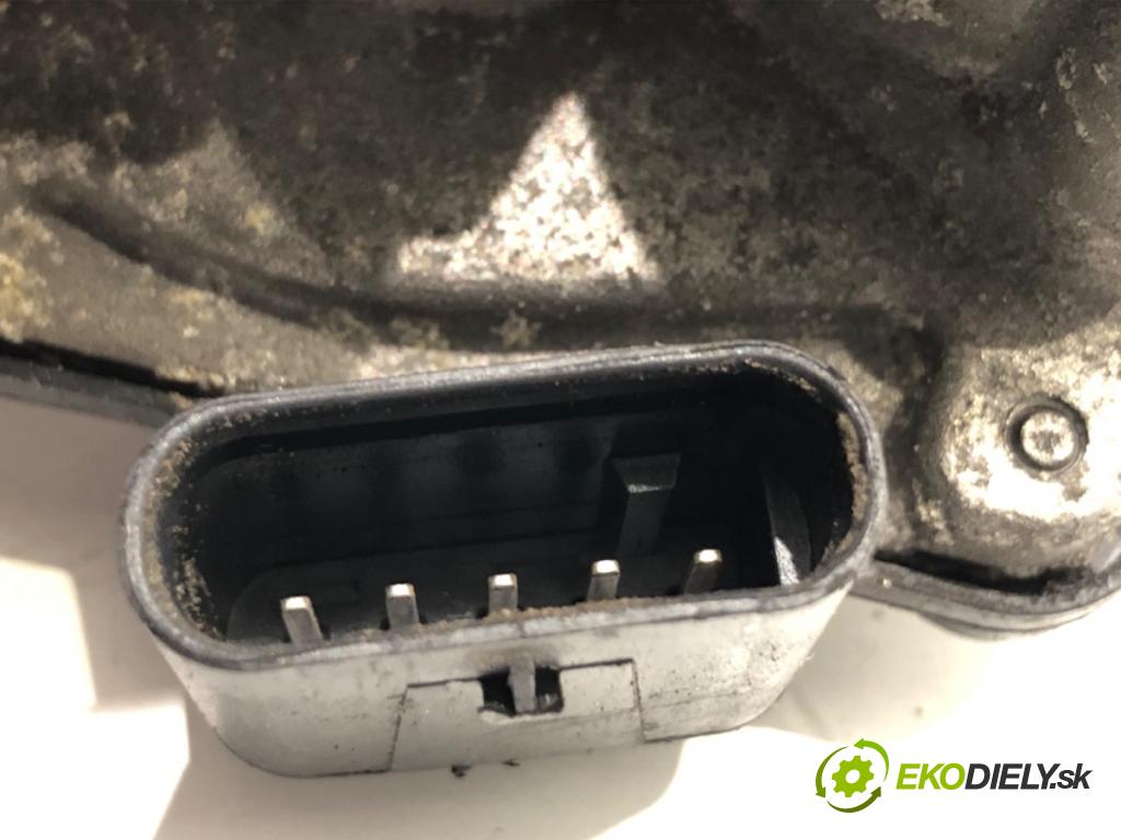 BMW F32 coupe 2014 135 kW 420 d xDrive 1995 Škrtiaca klapka 781075 (Škrtiaca klapka)