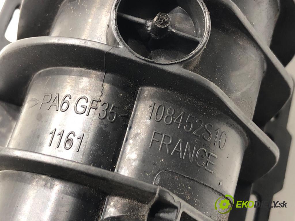 BMW F32 coupe 2014 135 kW 420 d xDrive 1995 Potrubie sacie, sanie 7807991 (Sacie potrubie)