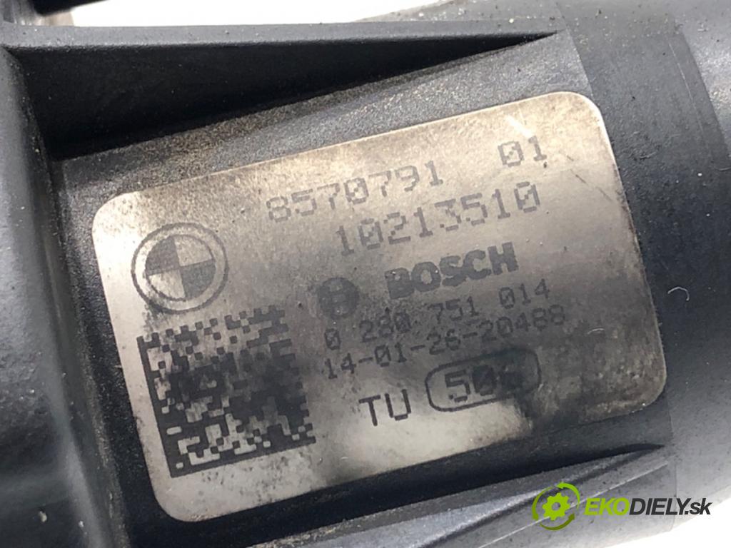 BMW F32 coupe 2014 135 kW 420 d xDrive 1995 Potrubie sacie, sanie 7807991 (Sacie potrubie)