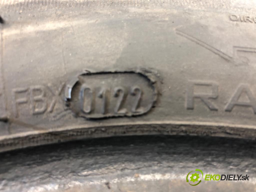 --- ---      PNEUMATIKY: zima 2X 165/70 14"