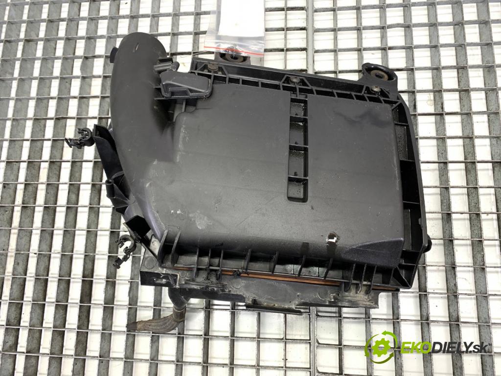 CITROEN C4 PICASSO II nadwozie wielkoprzestrzenne (MPV) 2017 88 kW 1.6 BlueHDi 120 1560 Obal filtra vzduchu 9806561080 (Obal vzduchového filtra)