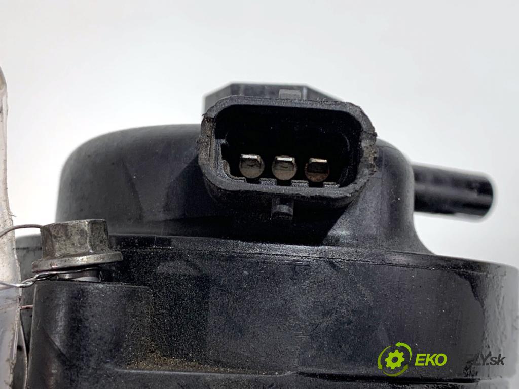 CITROEN C4 PICASSO II nadwozie wielkoprzestrzenne (MPV) 2017 88 kW 1.6 BlueHDi 120 1560 Obal filtra paliva  (Obal palivového filtra)