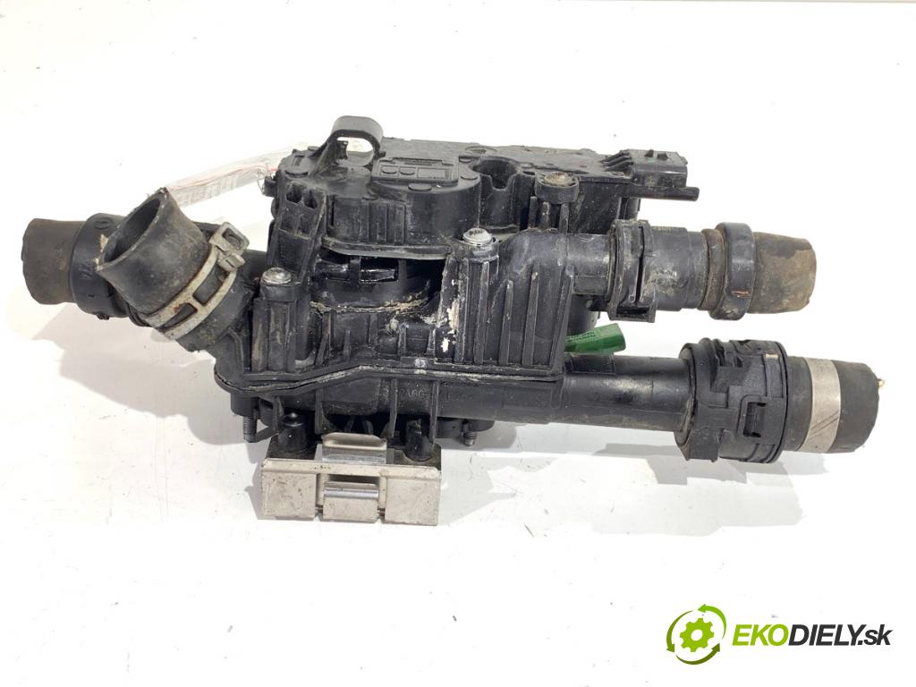 CITROEN C4 PICASSO II nadwozie wielkoprzestrzenne (MPV) 2017 88 kW 1.6 BlueHDi 120 1560 obal termostatu 9803549480 (Pouzdro termostatu)