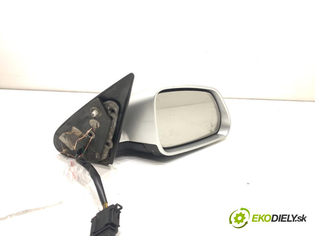 SKODA OCTAVIA II Kombi 2005 77 kW 1.9 TDI 4x4 1896 Spätné zrkadlo pravy 