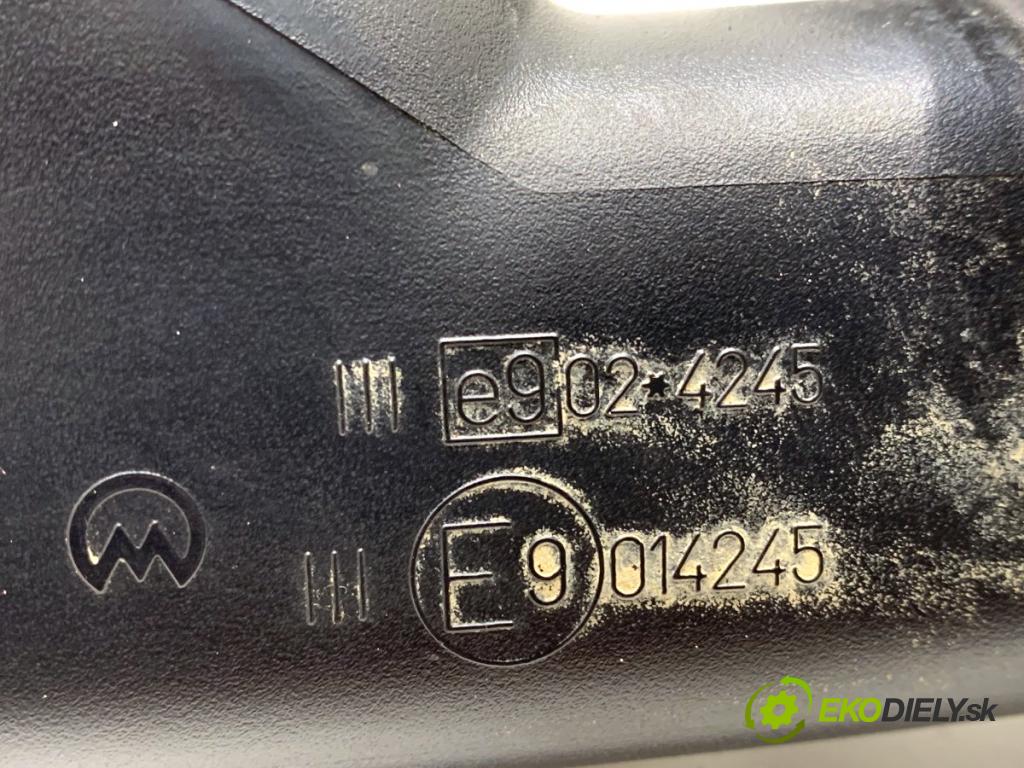 SKODA OCTAVIA II Kombi 2005 77 kW 1.9 TDI 4x4 1896 Spätné zrkadlo ľavy