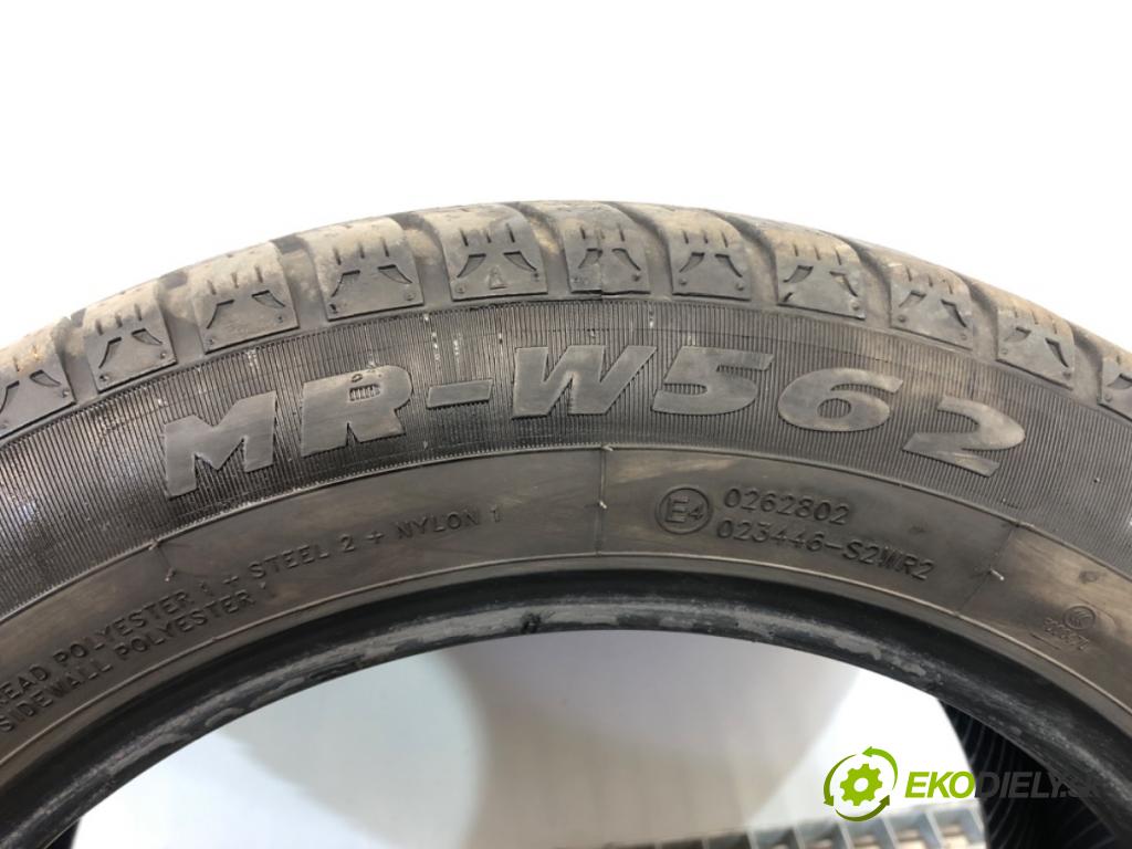 --- ---      PNEUMATIKA: zima 2X 175/60 15" MIRAGE: