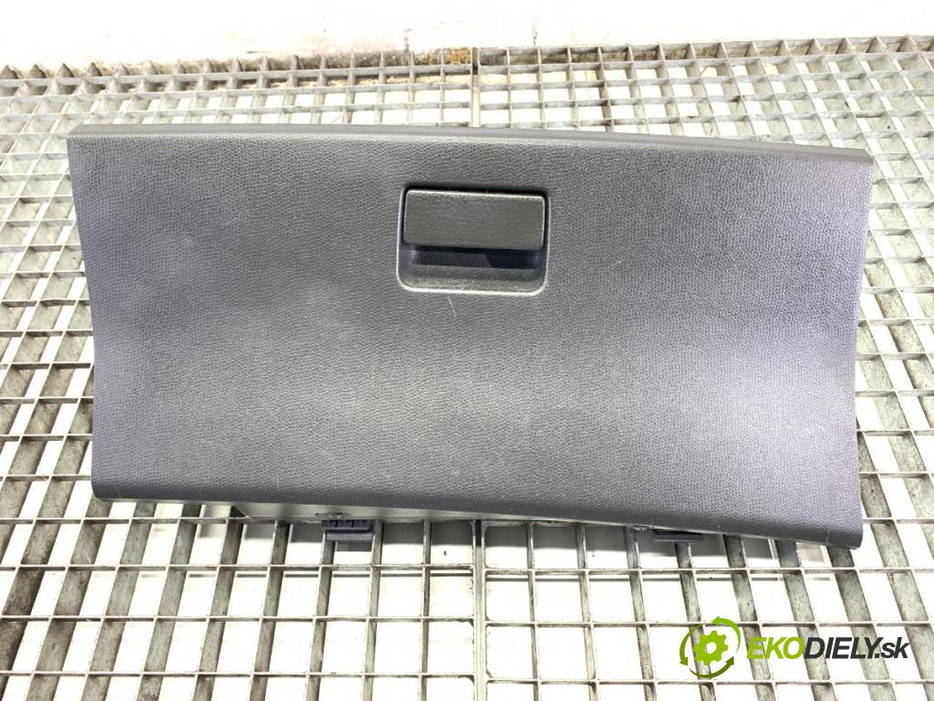 SUZUKI SWIFT III liftback 2006 51 kW 1.3 DDiS (RS 413D) 1248 Priehradka, kastlík spolujazdca 73412-62J1X (Priehradka (kastlík))