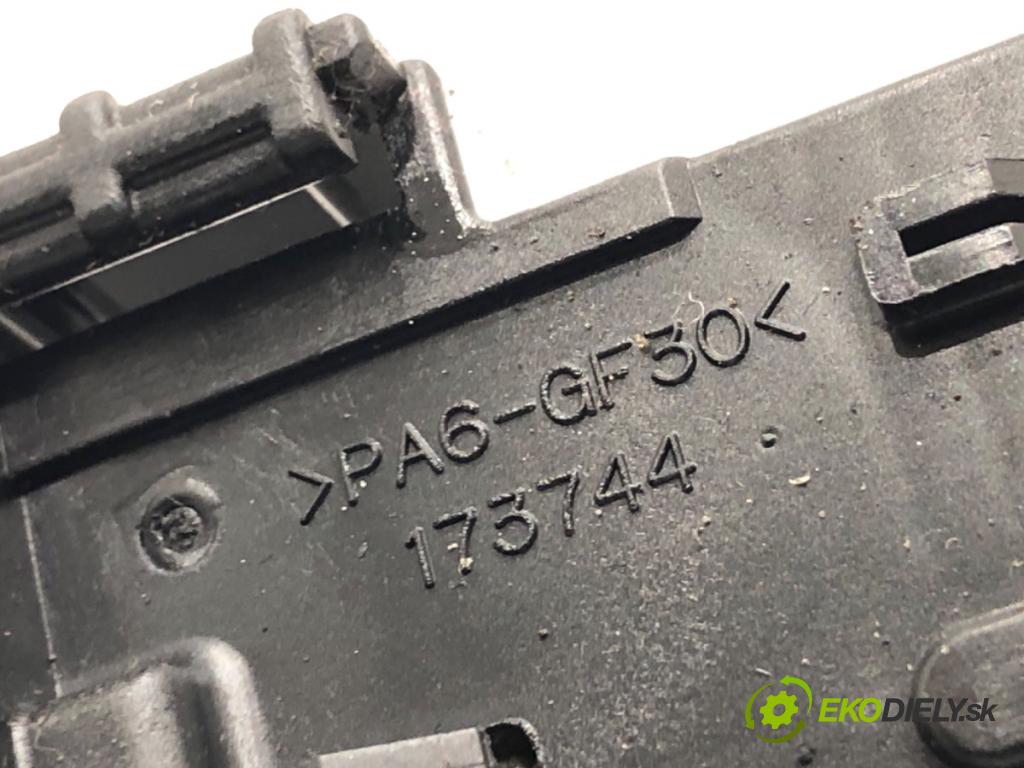 SUZUKI SWIFT III liftback 2006 51 kW 1.3 DDiS (RS 413D) 1248 Prepínač smeroviek 173744 (Prepínacie páčky pod volantom)