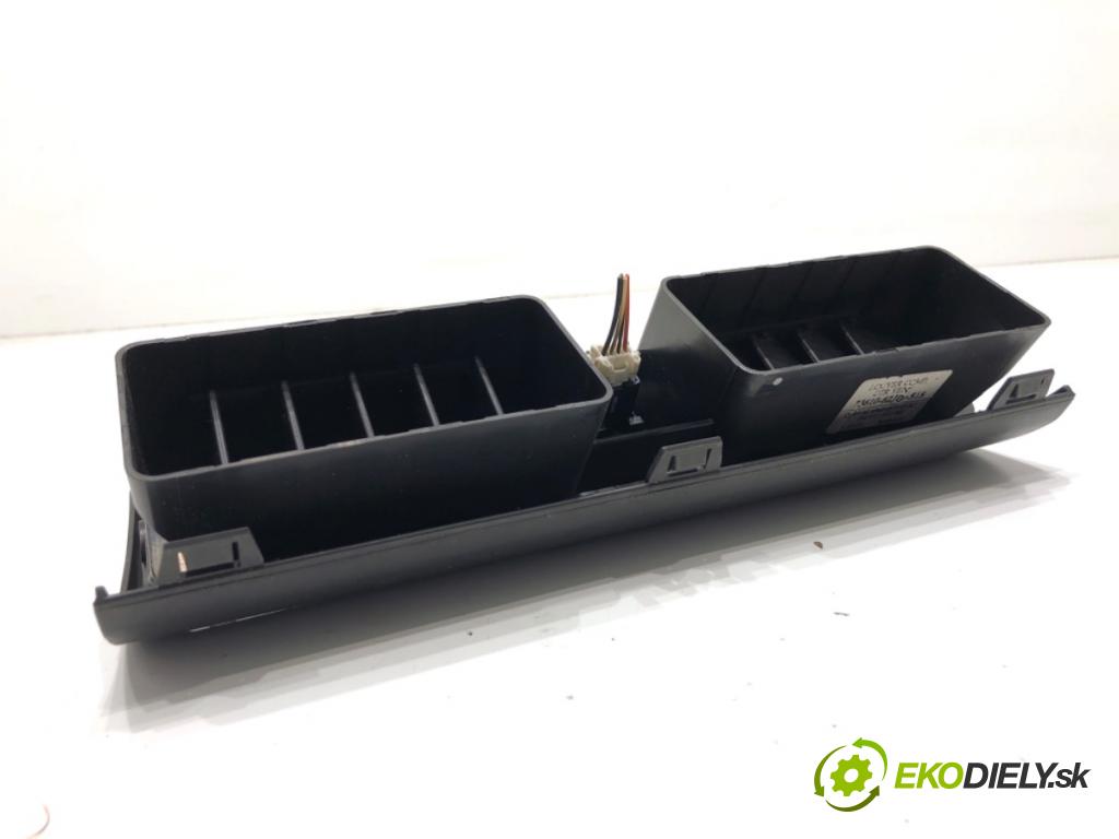 SUZUKI SWIFT III liftback 2006 51 kW 1.3 DDiS (RS 413D) 1248 Mriežky kúrenia predný 73610-62J00