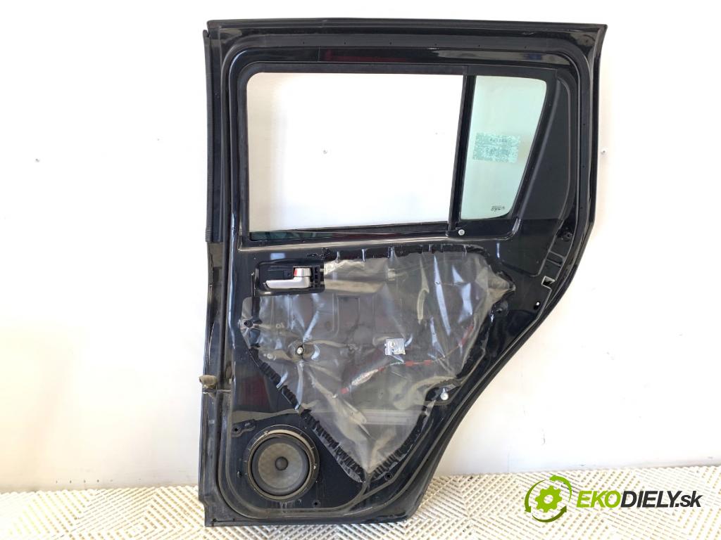 SUZUKI SWIFT III liftback 2006 51 kW 1.3 DDiS (RS 413D) 1248 dveře pravý zadní část