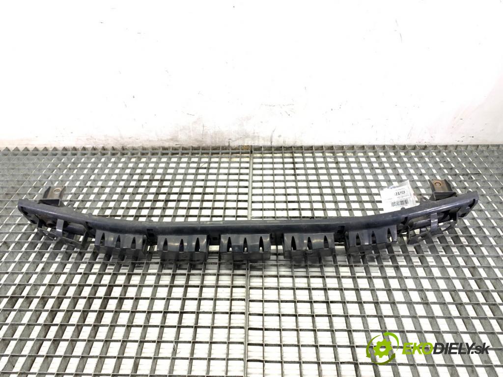 SUZUKI SWIFT III liftback 2006 51 kW 1.3 DDiS (RS 413D) 1248 Výstuha nárazníka predný  (Výstuha predná)