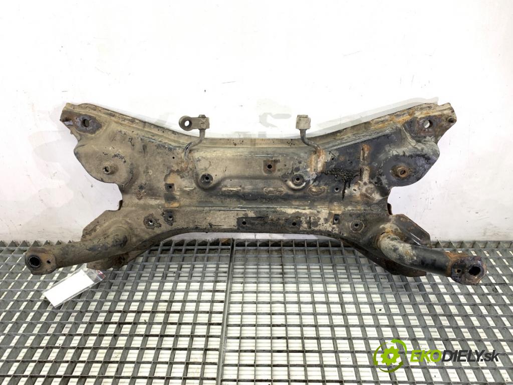 SUZUKI SWIFT III liftback 2006 51 kW 1.3 DDiS (RS 413D) 1248 Výstuha pod Motor  (Výstuha predná)