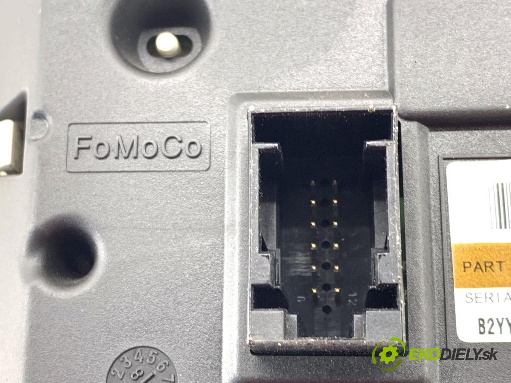 FORD FIESTA MK7 liftback 2009 60 kW 1.25 1242 Dislpej 8A6T-18B955-AH (Prístrojová doska)