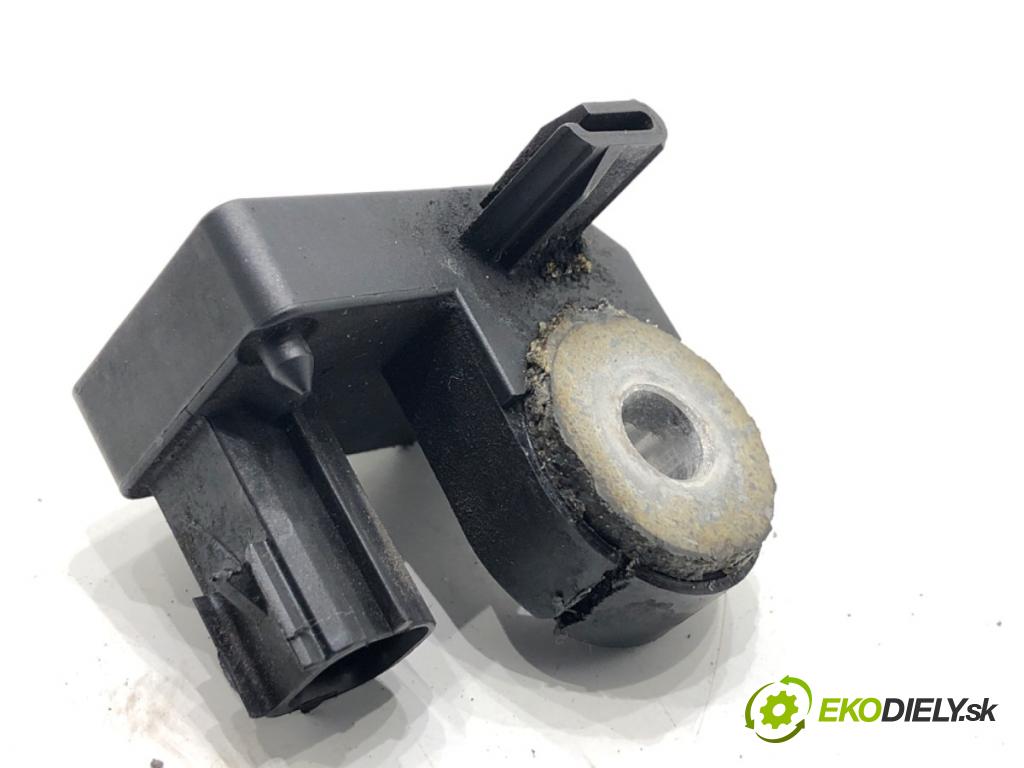 FORD FIESTA MK7 liftback 2009 60 kW 1.25 1242 snímač nárazu 8V51-14B006-AC (Snímač nárazu)