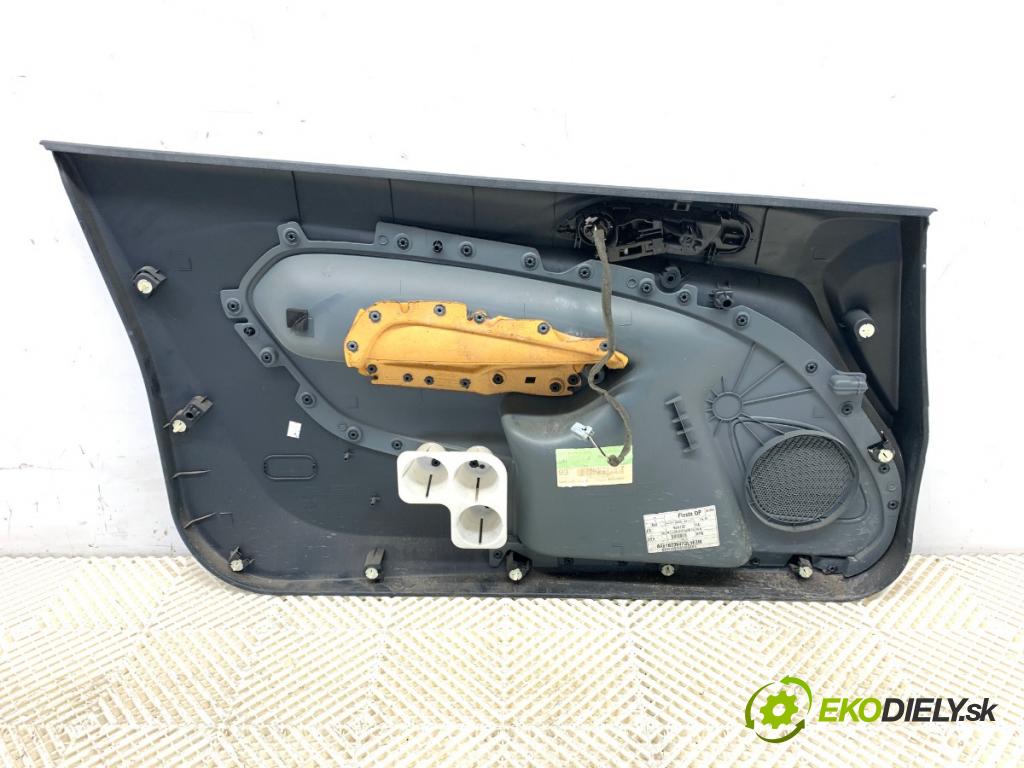 FORD FIESTA MK7 liftback 2009 60 kW 1.25 1242 čalúnenie Dvere pravy predný