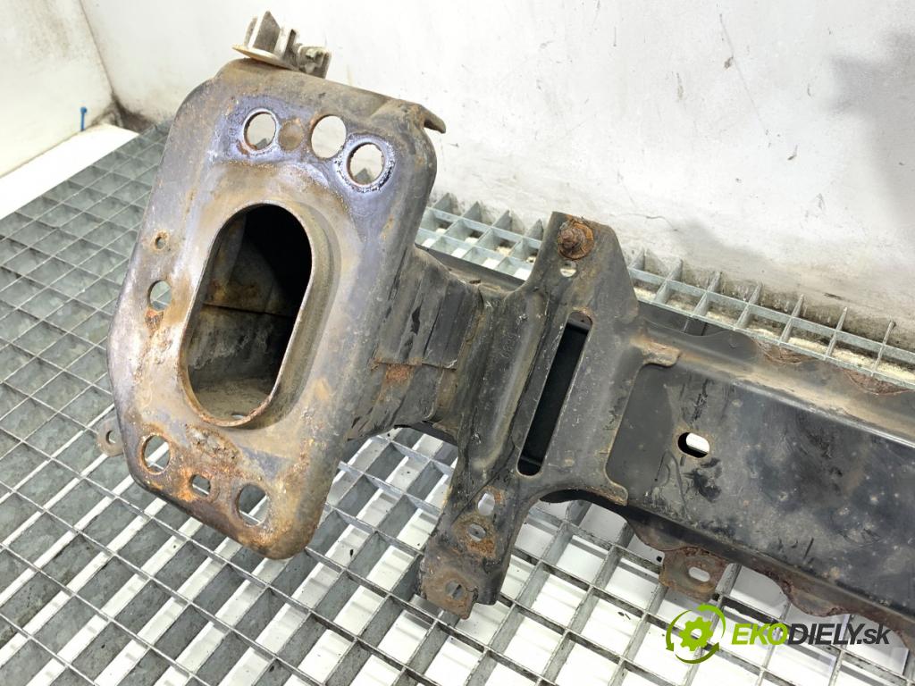 FORD FIESTA MK7 liftback 2009 60 kW 1.25 1242 výztuha nárazníka přední část 8V5117K876BE (Přední výztuha)