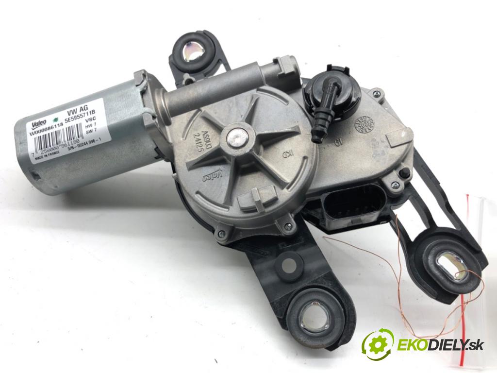 AUDI Q3 II SUV 2021 110 kW 35 TFSI Mild Hybrid 1498 Motor stieračov zad 5E5955711B
