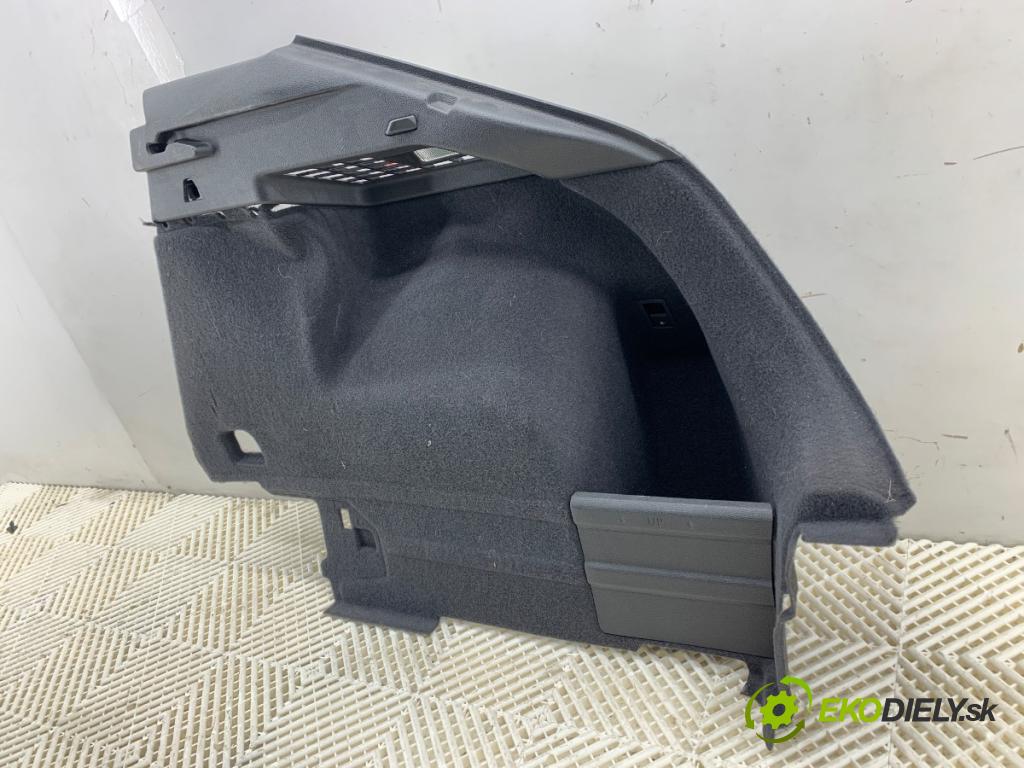 AUDI Q3 II SUV 2021 110 kW 35 TFSI Mild Hybrid 1498 čalúnenie kufra pravy 83F863880C
