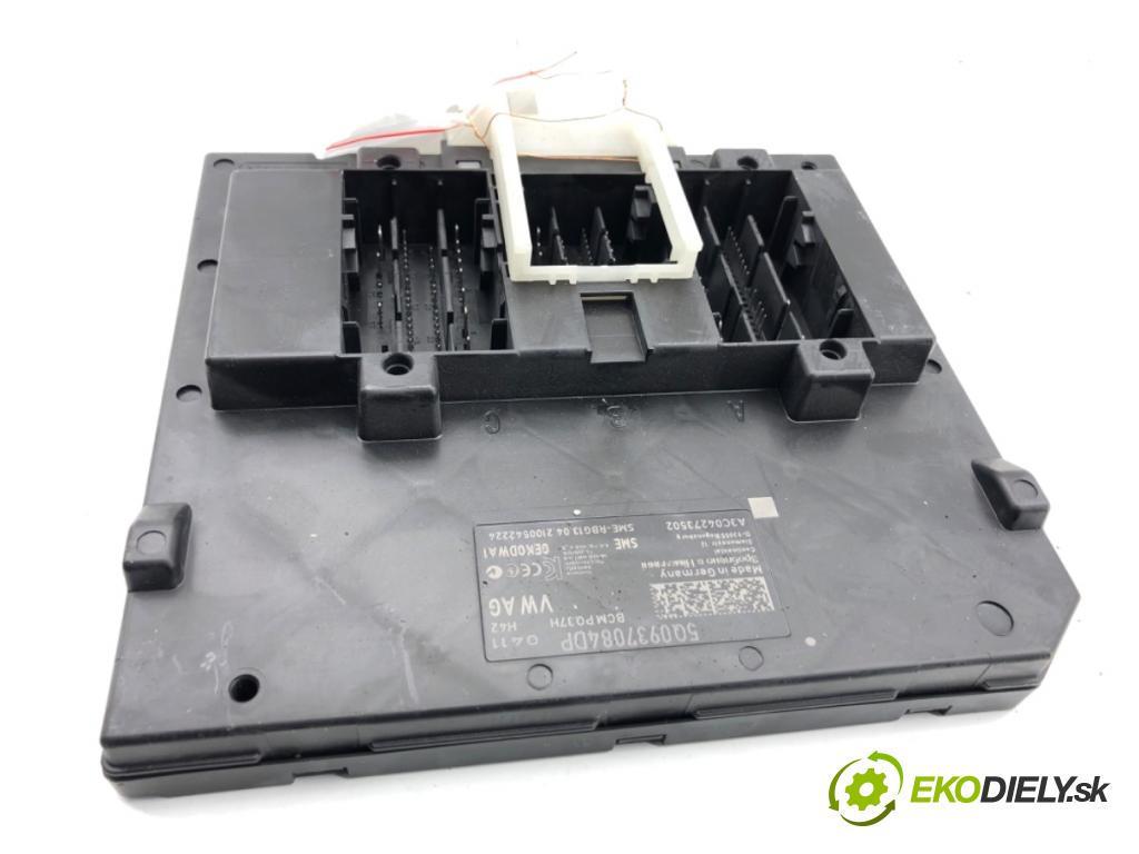 AUDI Q3 II SUV 2021 110 kW 35 TFSI Mild Hybrid 1498 Modul BCM 5Q0937084DP (Riadiaca jednotka ostatné)