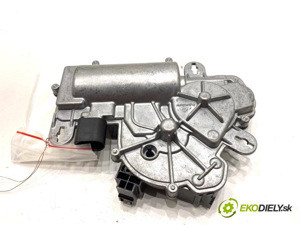 AUDI Q3 II SUV 2021 110 kW 35 TFSI Mild Hybrid 1498 VLAK: dveří zadní část 5TA827887C