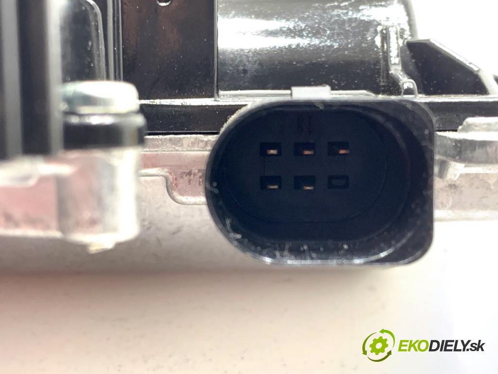 AUDI Q3 II SUV 2021 110 kW 35 TFSI Mild Hybrid 1498 VLAK: dveří zadní část 5TA827887C