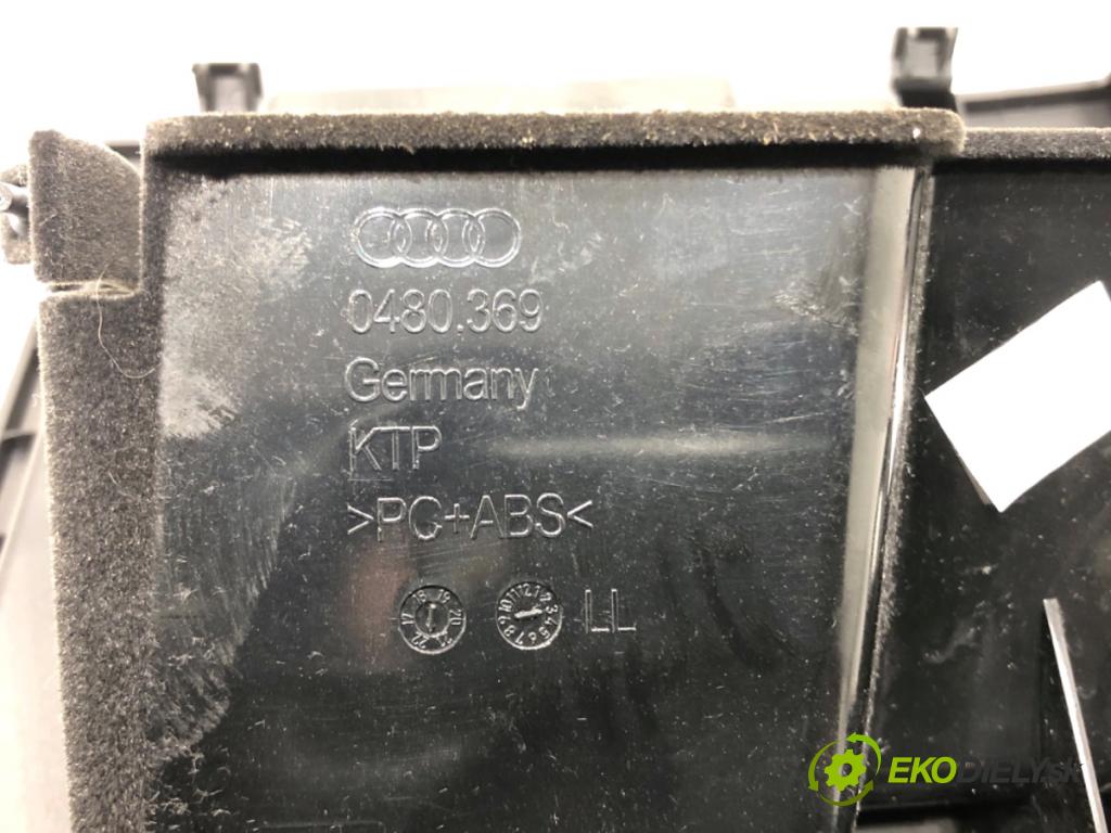 AUDI Q3 II SUV 2021 110 kW 35 TFSI Mild Hybrid 1498 Priehradka, kastlík volantu 83B863075