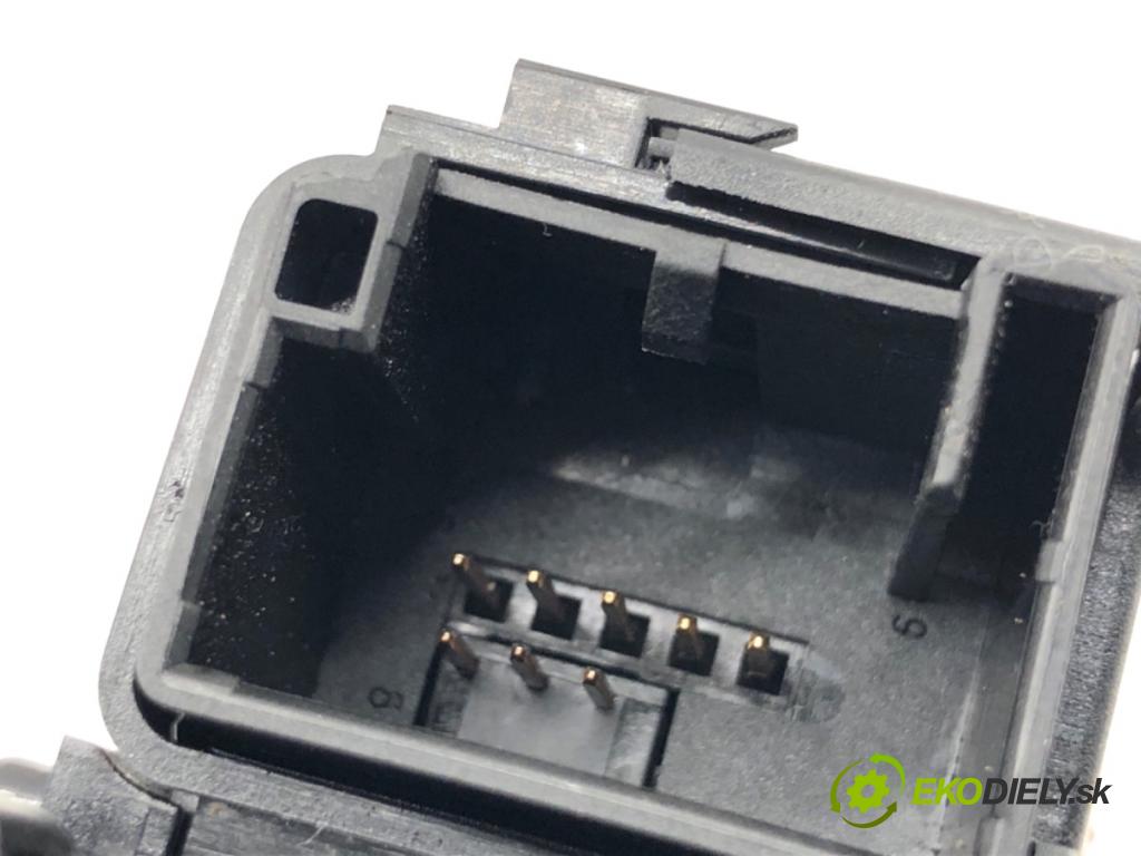 AUDI Q3 II SUV 2021 110 kW 35 TFSI Mild Hybrid 1498 Krúžok, slimák airbag 5Q1953549D (Airbag)