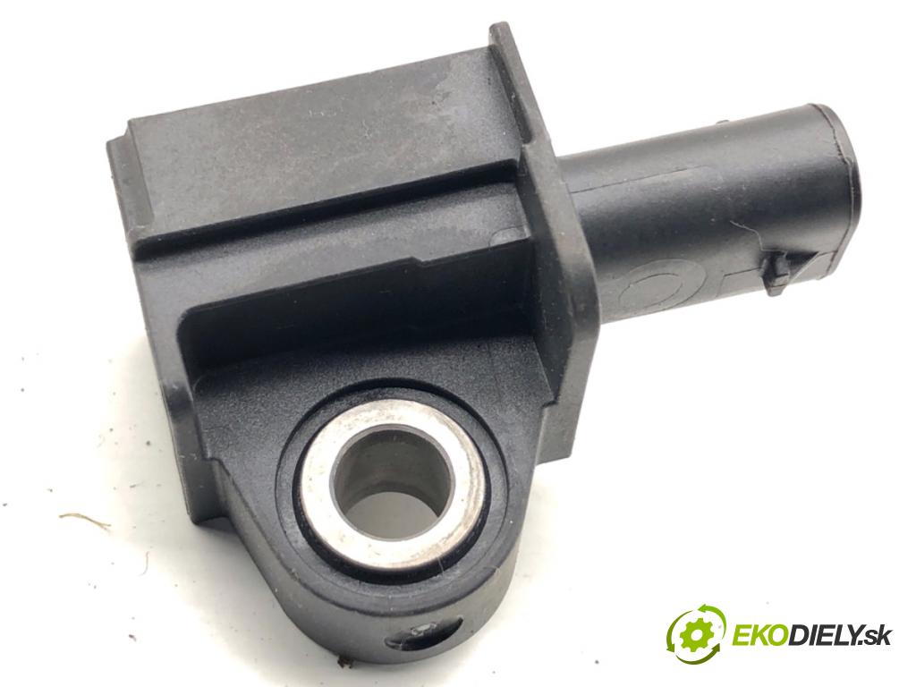 AUDI Q3 II SUV 2021 110 kW 35 TFSI Mild Hybrid 1498 Snímač nárazu 5Q0959651B (Snímač nárazu)