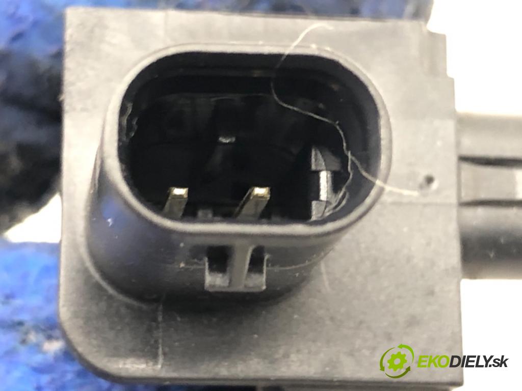 AUDI Q3 II SUV 2021 110 kW 35 TFSI Mild Hybrid 1498 Snímač nárazu 5Q0959651B (Snímač nárazu)