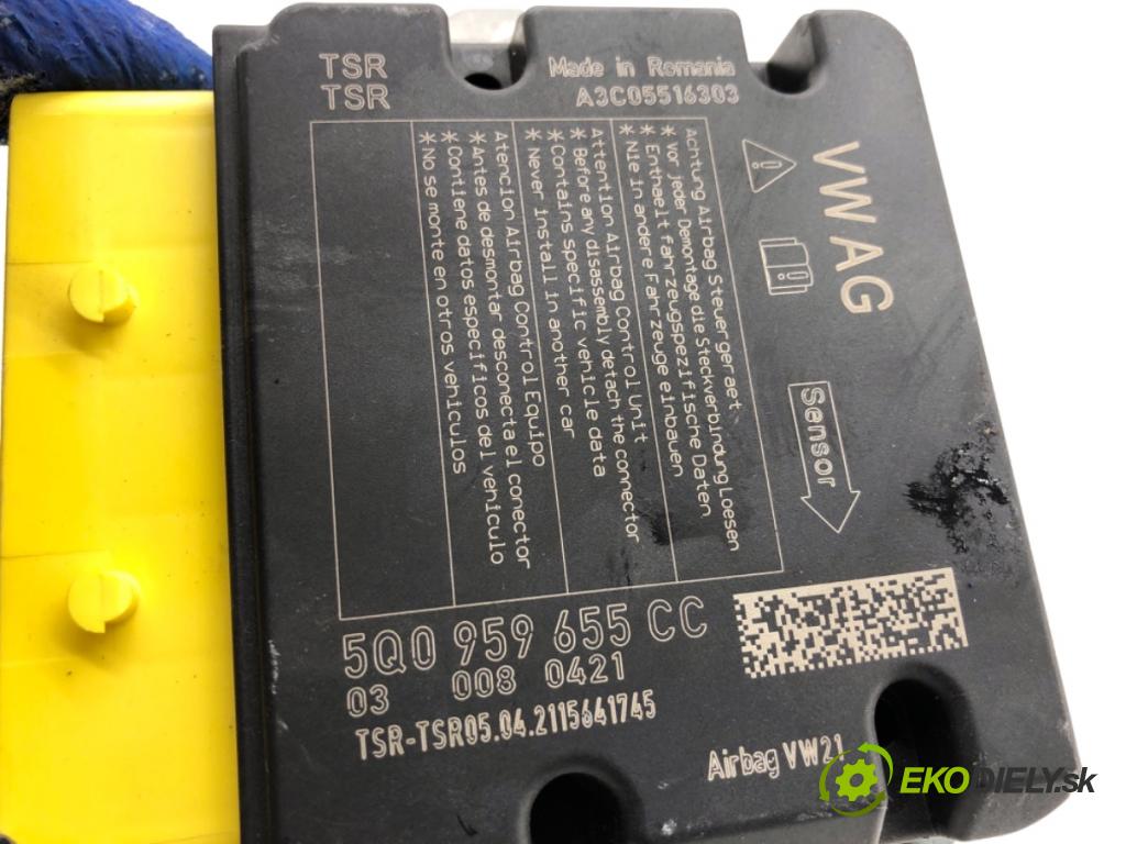 AUDI Q3 II SUV 2021 110 kW 35 TFSI Mild Hybrid 1498 senzor airbag 5Q0959655CC (Snímač)