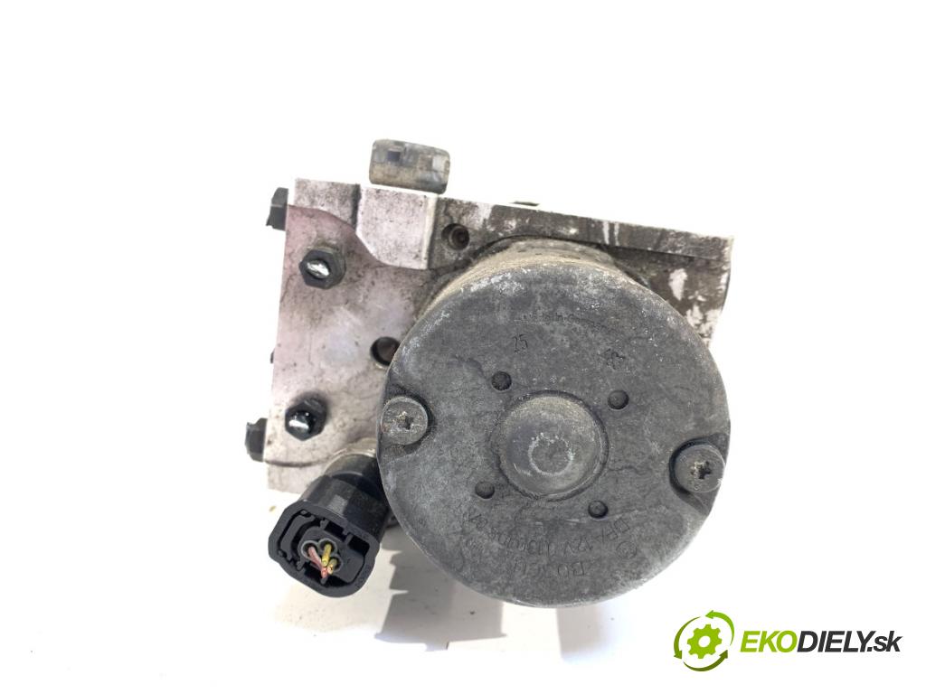 AUDI A4 B6 sedan 2004 96 kW 1.9 TDI 1896 Pumpa ABS 8E0614517 (Pumpa ABS)