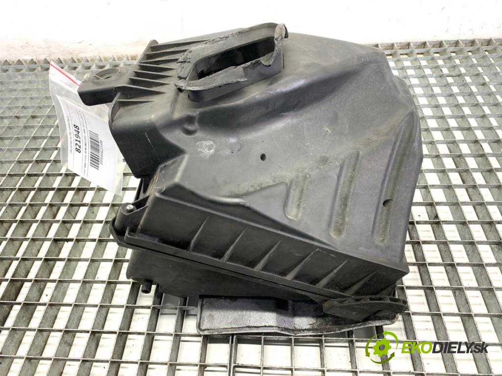 AUDI A4 B6 sedan 2004 96 kW 1.9 TDI 1896 Obal filtra vzduchu 038000183 (Obal vzduchového filtra)