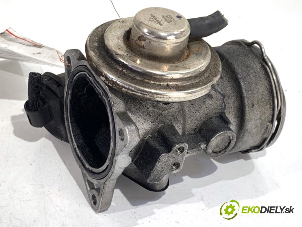 AUDI A4 B6 sedan 2004 96 kW 1.9 TDI 1896 Škrtiaca klapka  (Škrtiaca klapka)