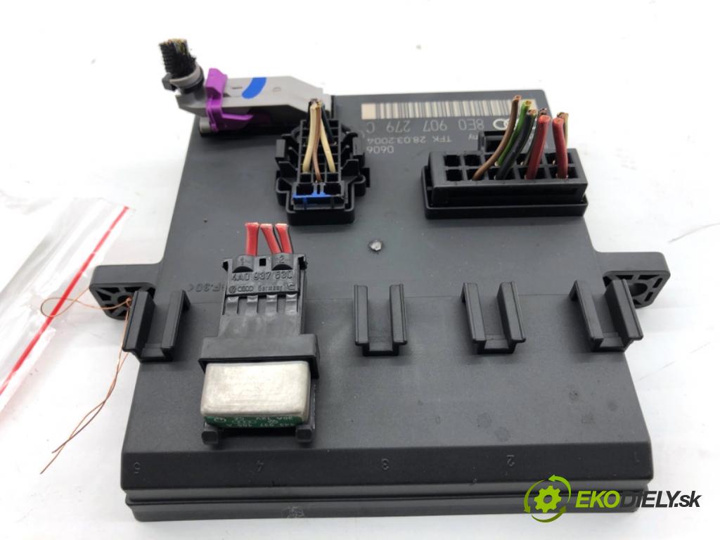 AUDI A4 B6 sedan 2004 96 kW 1.9 TDI 1896 Modul svetiel 8E0907279C (Riadiaca jednotka ostatné)