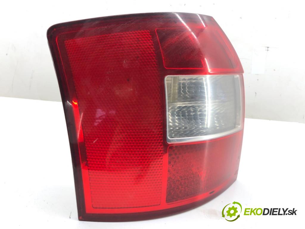 AUDI A4 B6 sedan 2004 96 kW 1.9 TDI 1896 Svetlo ľavy zad