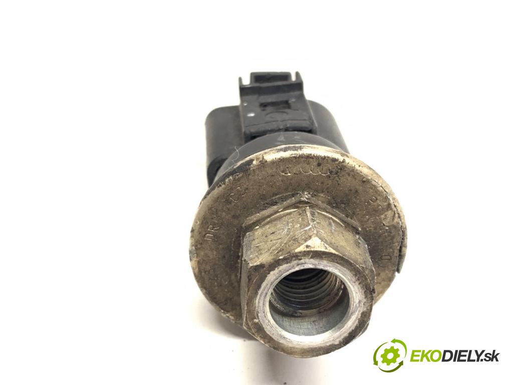 AUDI A4 B6 sedan 2004 96 kW 1.9 TDI 1896 Snímač klimatizácie  (Snímač klimatizácie)