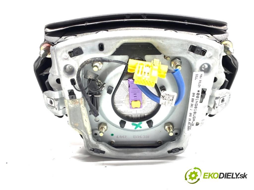 AUDI A4 B6 sedan 2004 96 kW 1.9 TDI 1896 volant  (Volant)