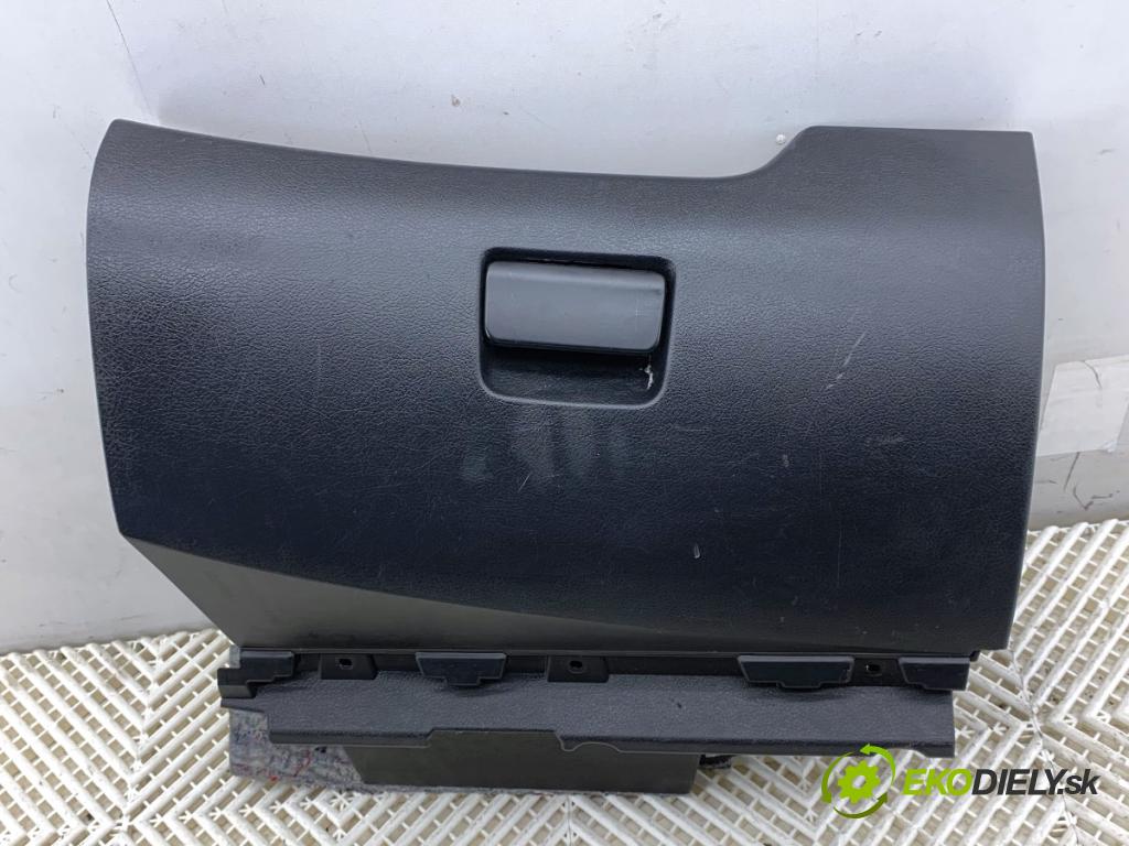 PEUGEOT 207 Kombi 2008 88 kW 1.6 16V 1598 Priehradka, kastlík spolujazdca  (Priehradka (kastlík))